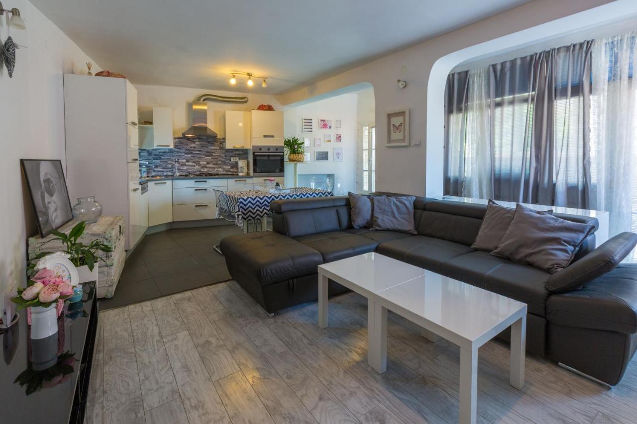 Apartments Kalla Криквеница Екстериор снимка